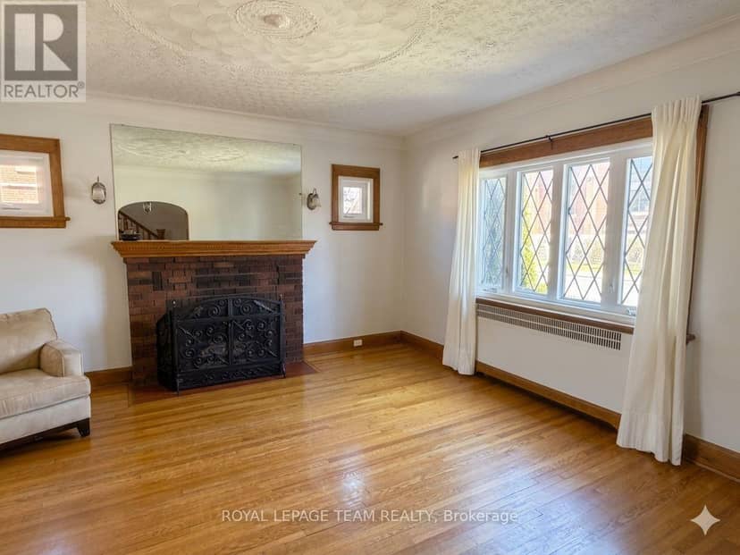 444 Parkdale Avenue, Ottawa, photo 3