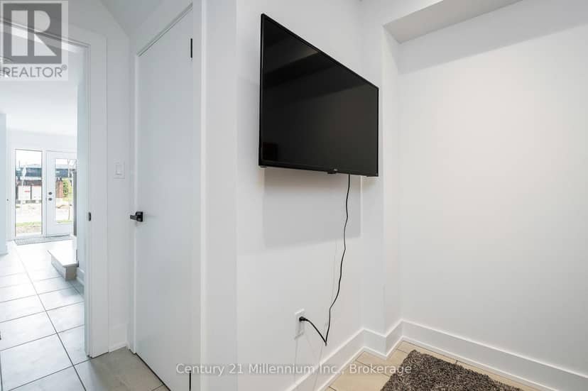 # 2 - 117 Sladden Court — photo 28 of 40