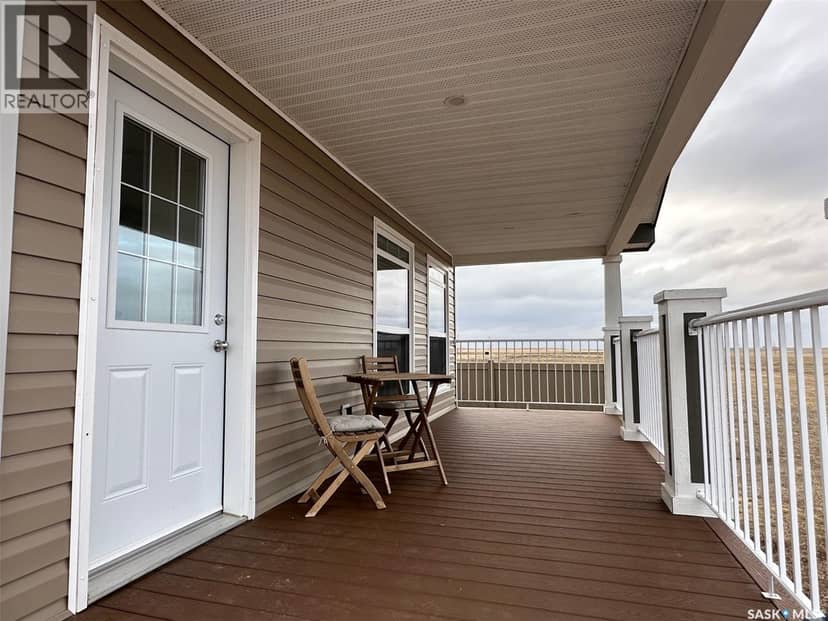 9 Lakeshore DRIVE — photo 16 of 18
