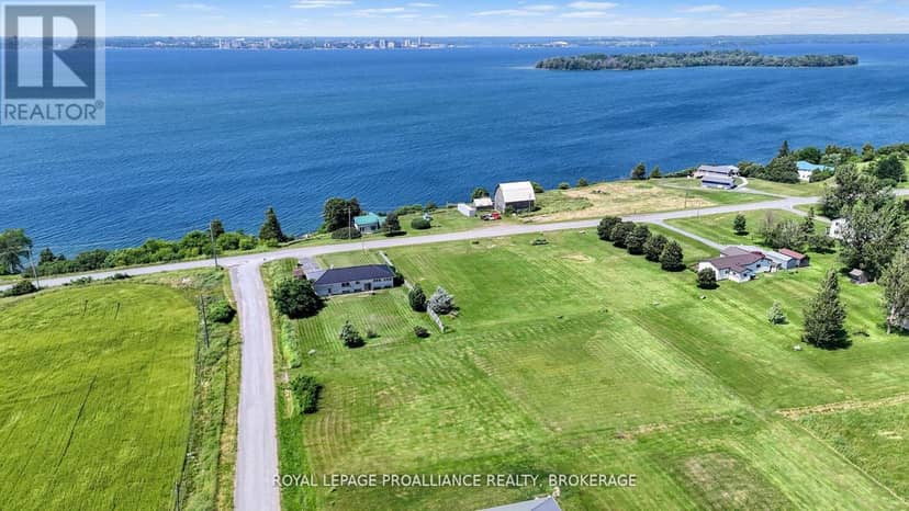 631 Highway 96, Frontenac Islands, photo 6