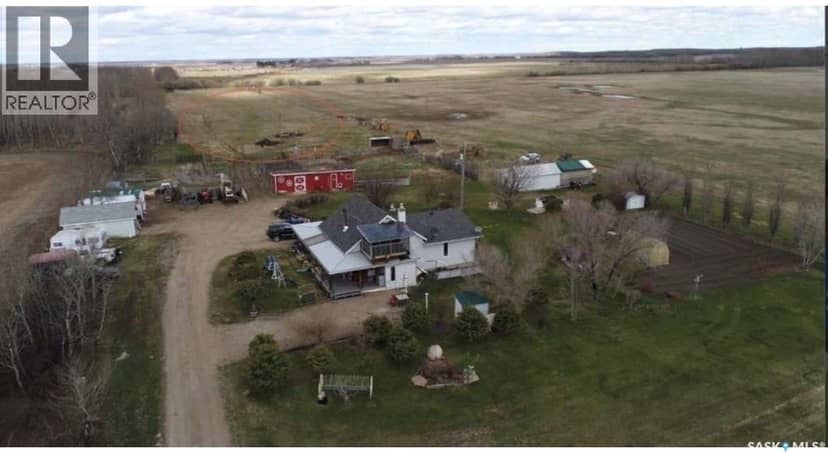 Campbell Acreage 12kms South, Meadow Lake Rm No.588