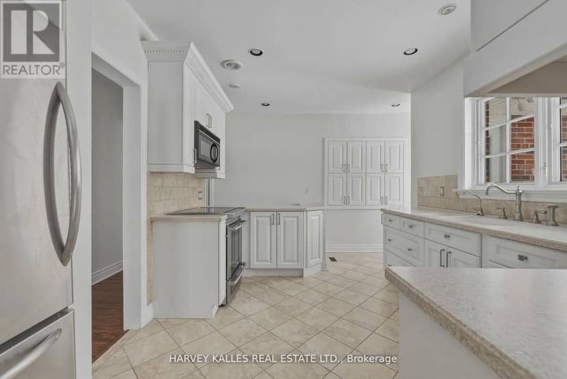 530 Blythwood Road — photo 13 of 40