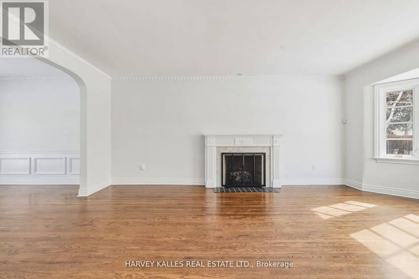 530 Blythwood Road — photo 4 of 40