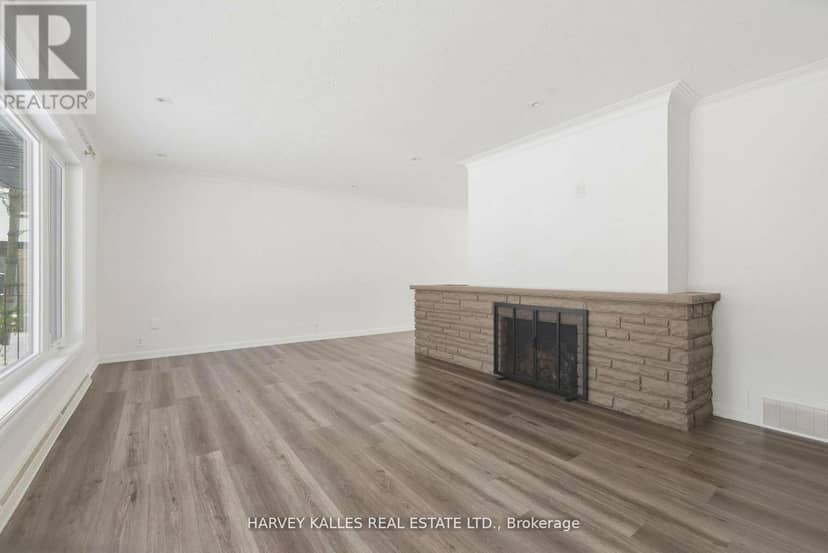 537 Blythwood Road — photo 6 of 40