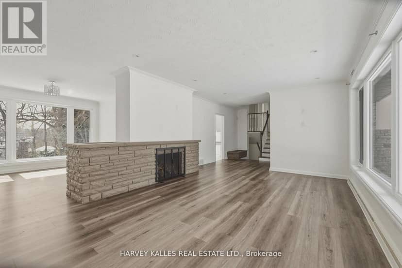 537 Blythwood Road — photo 7 of 40