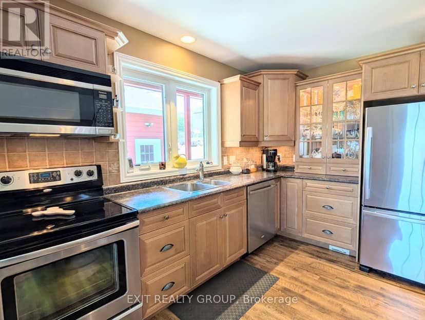 2639 Weslemkoon Lake Road — photo 9 of 40