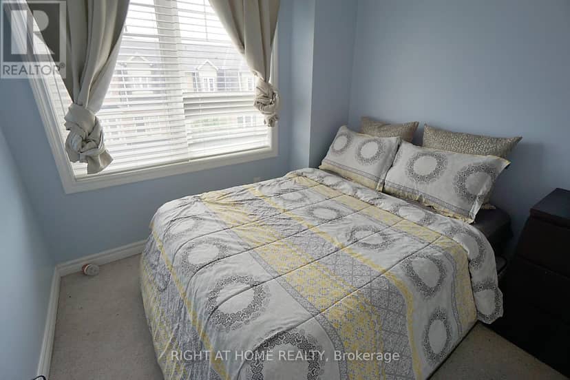 15 Magdalene Crescent — photo 29 of 32