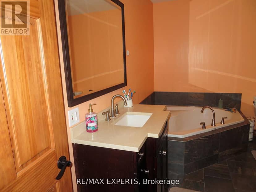 3771 Harry's Lane — photo 15 of 34