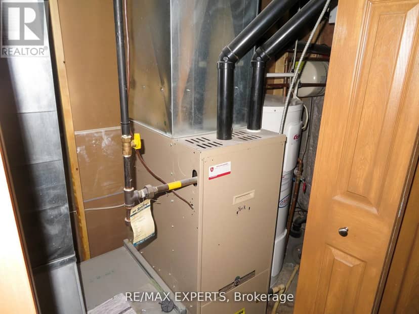 3771 Harry's Lane — photo 24 of 34