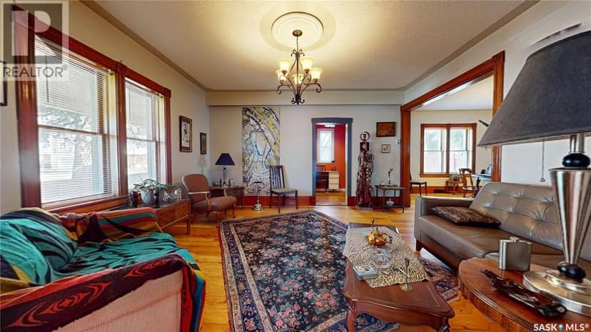 402 Jasper STREET — photo 12 of 40
