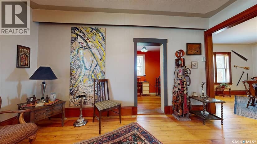 402 Jasper STREET — photo 13 of 40