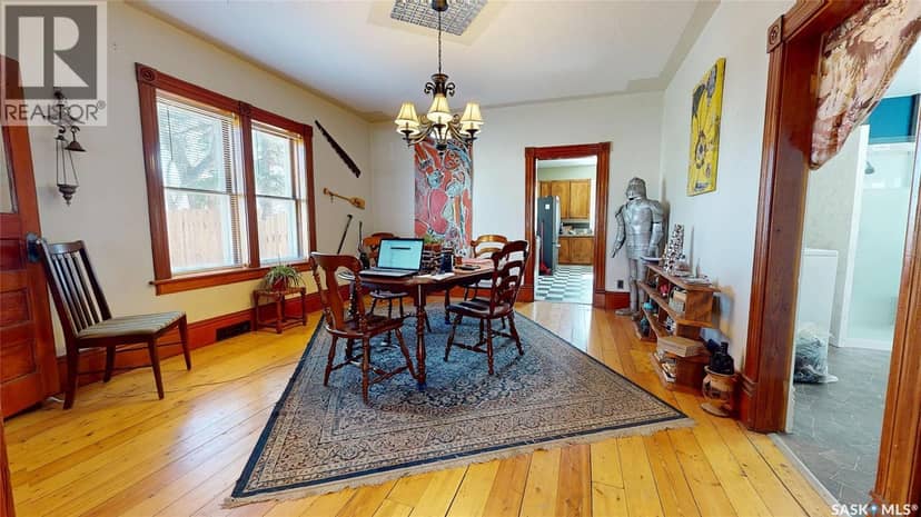 402 Jasper STREET — photo 18 of 40