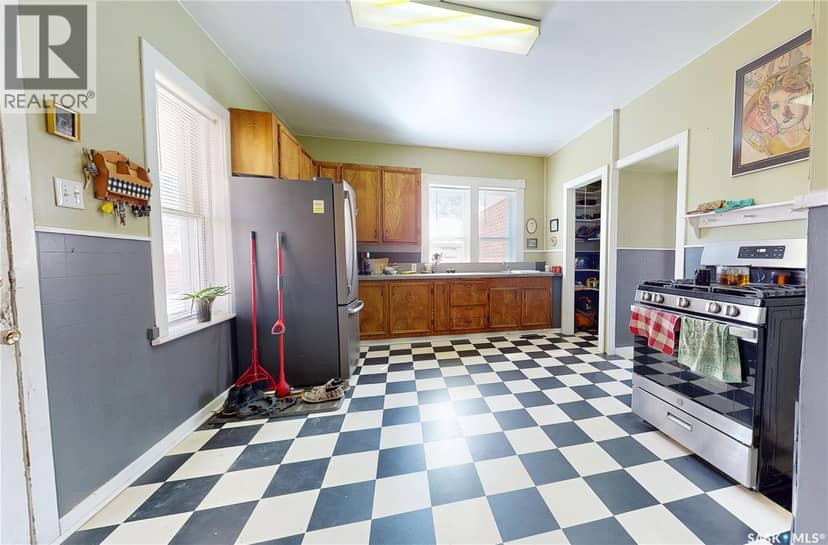 402 Jasper STREET — photo 27 of 40