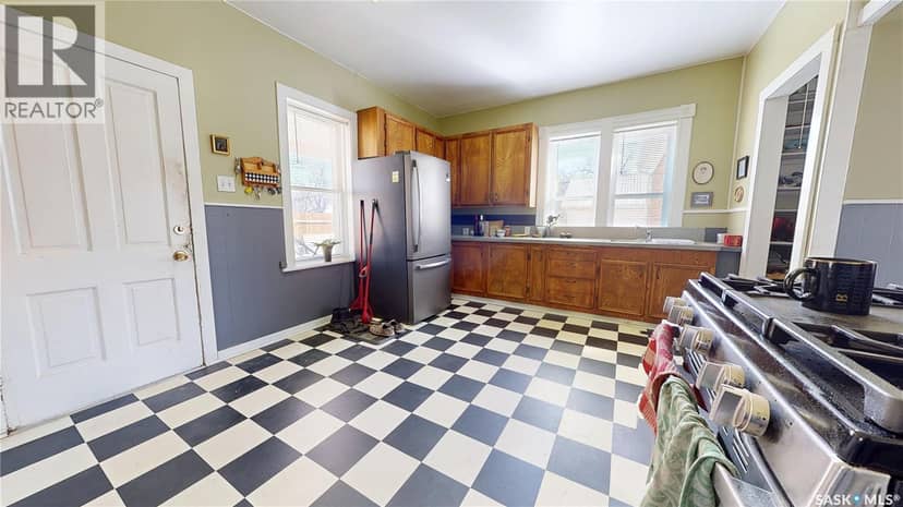 402 Jasper STREET — photo 28 of 40