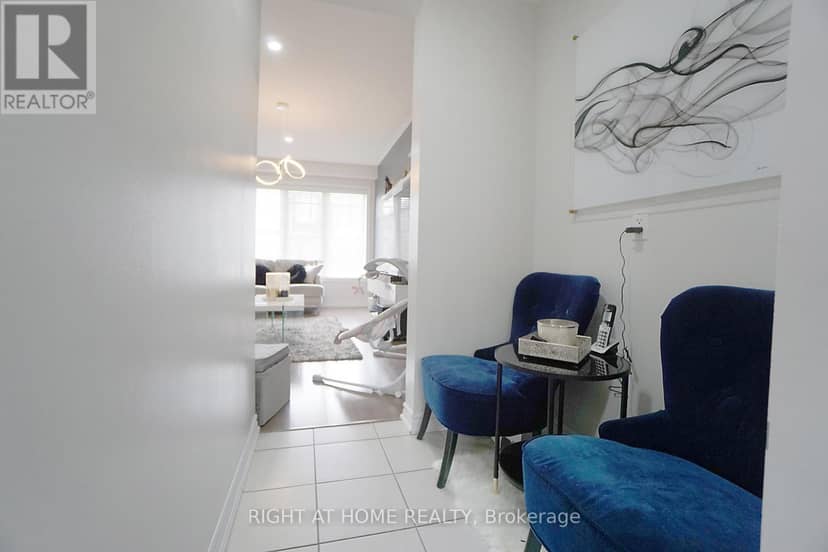 15 Magdalene Crescent — photo 17 of 32