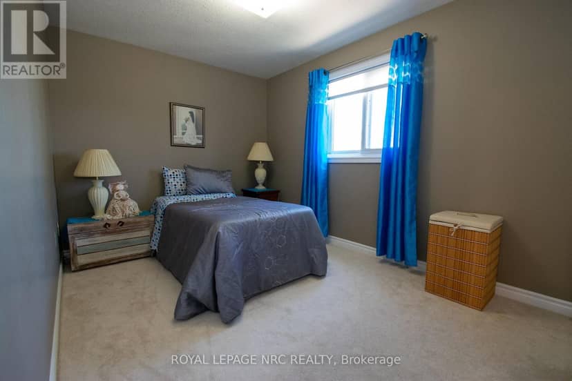 7296 Alex Avenue — photo 18 of 40