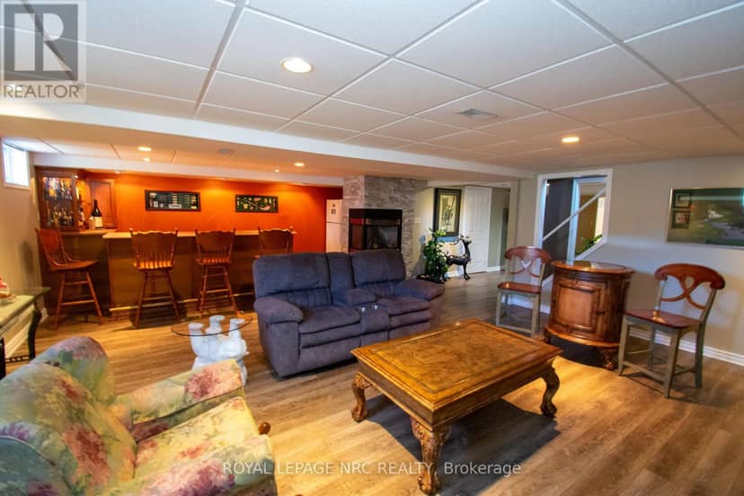 7296 Alex Avenue — photo 25 of 40