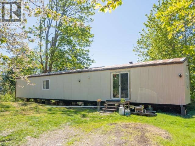 8981 HIGHWAY 101, Powell River, photo 6
