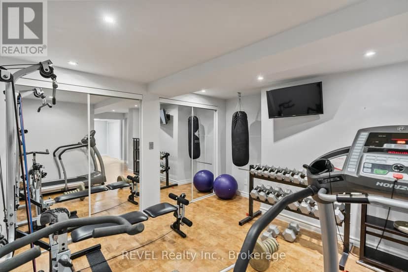 78 Sovereign Drive — photo 35 of 40