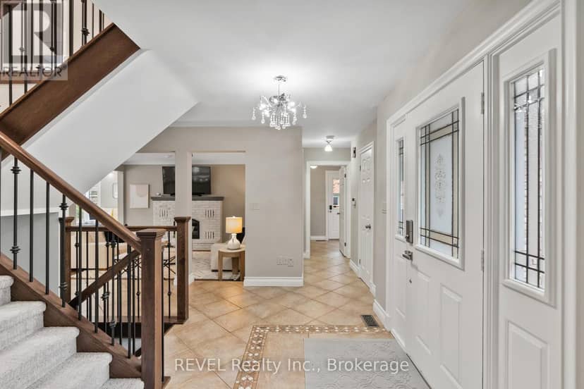 78 Sovereign Drive — photo 9 of 40
