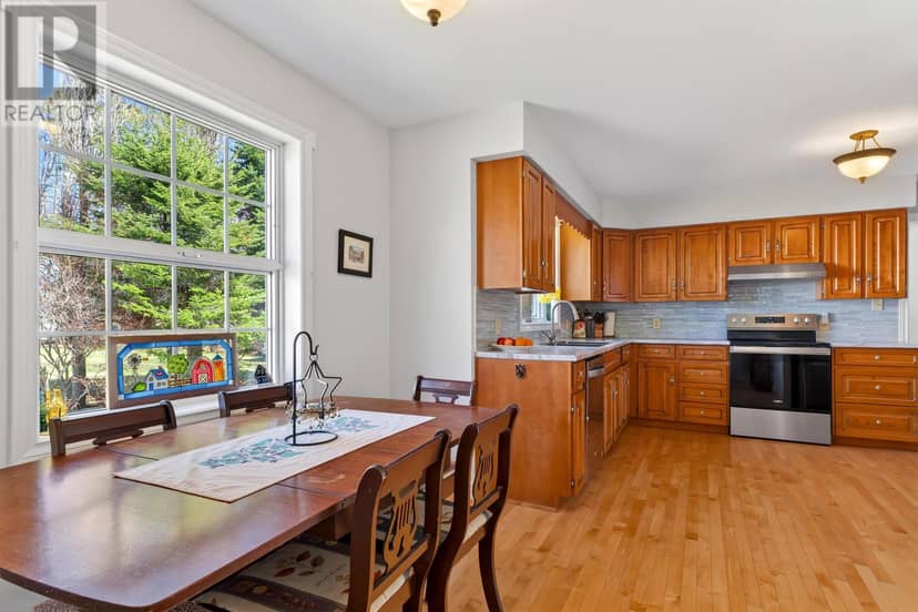 20 Johnson Avenue — photo 13 of 40