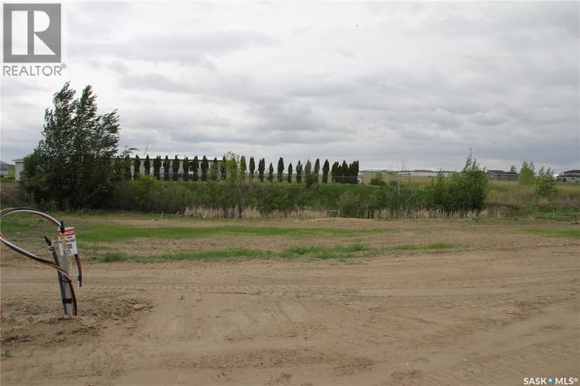 1300 Aaron DRIVE, Pilot Butte, photo 4