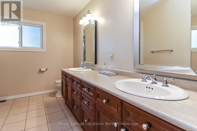 10 Sunset Court — photo 23 of 40
