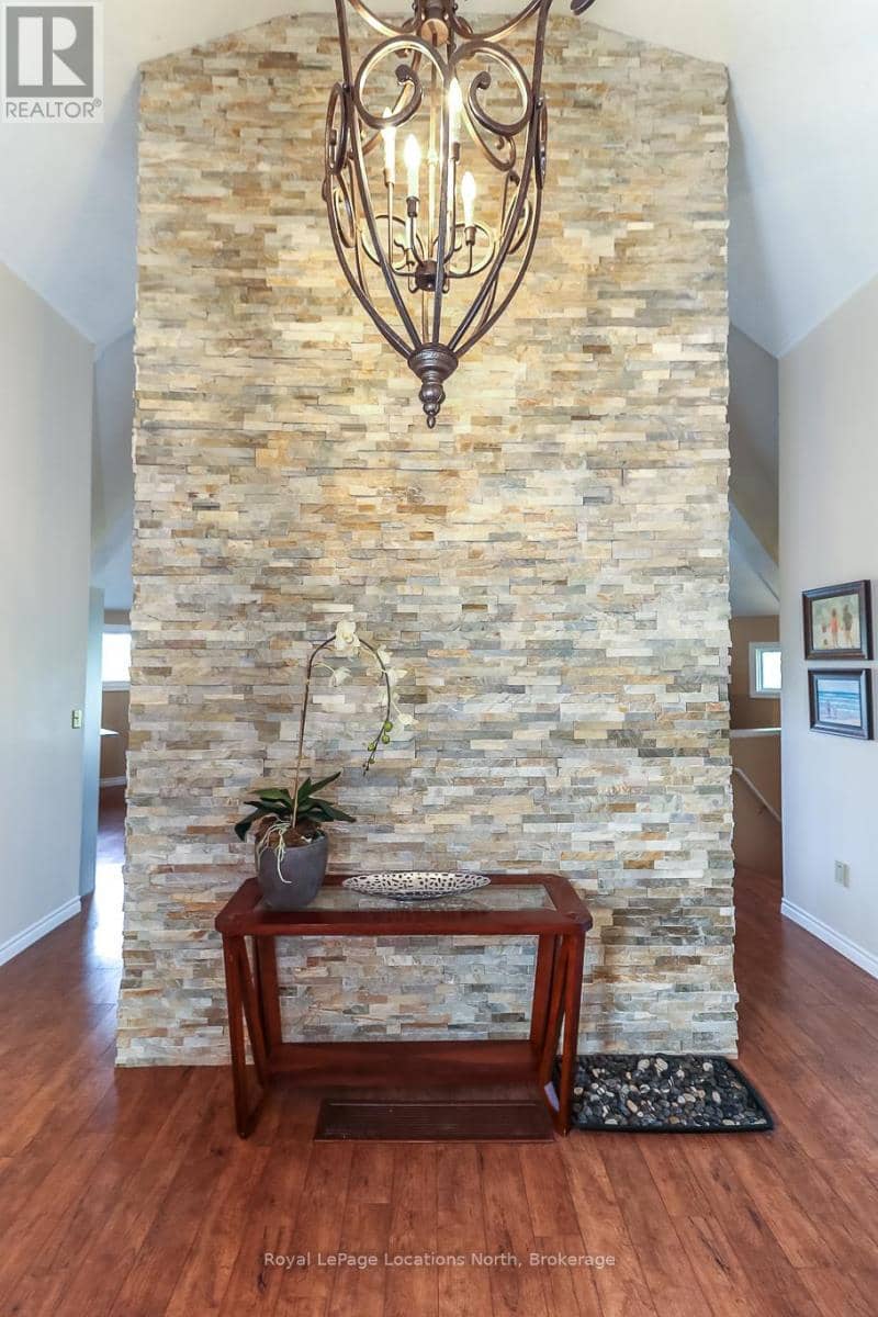 10 Sunset Court — photo 6 of 40