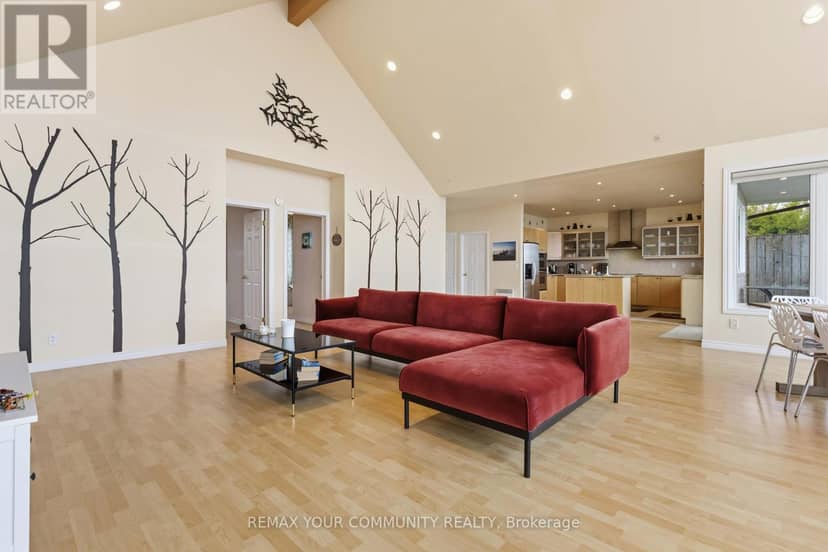1082 Loon Road — photo 13 of 40