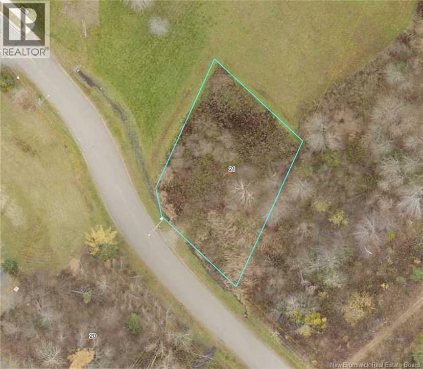 21 Sunrise Estates Drive — photo 1 of 2