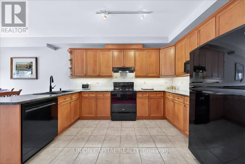 18 Honeywood Road — photo 12 of 40