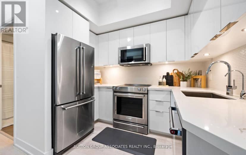 703 - 20 Shore Breeze Drive — photo 15 of 40