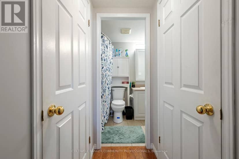 45 - 2737 King Street E — photo 12 of 40