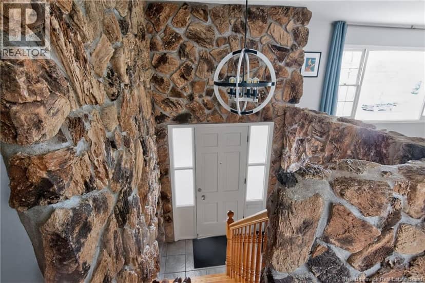 216 Westmount Boulevard — photo 7 of 30