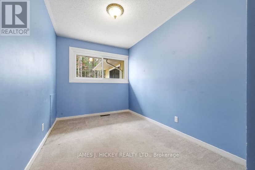 96 Glendale Avenue — photo 16 of 40