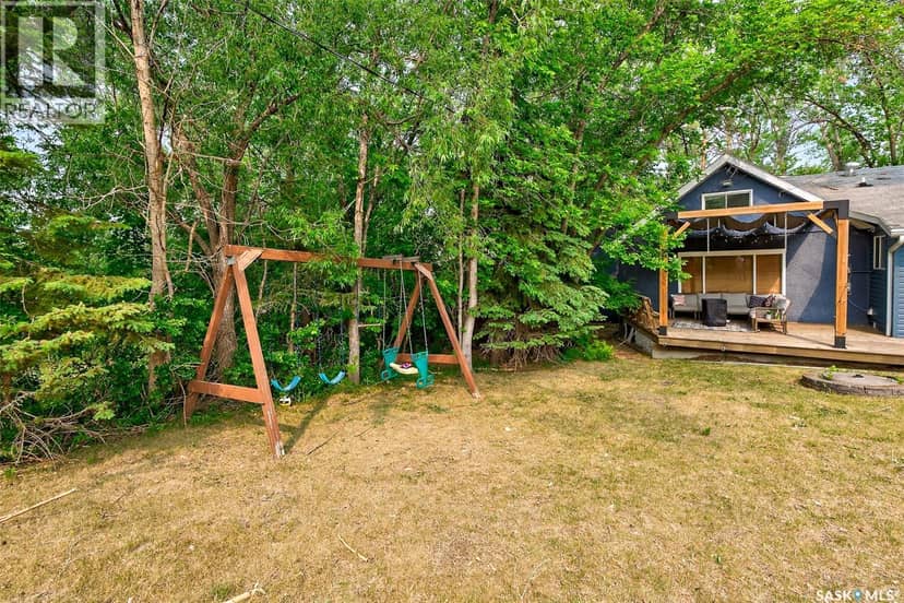 3 Elliott DRIVE — photo 4 of 40