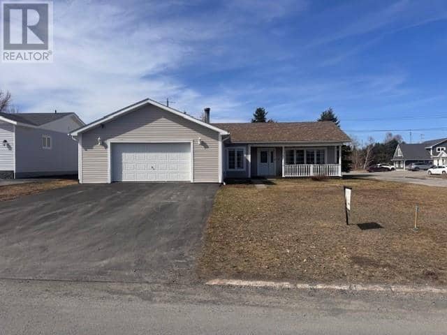 12 Cedar Drive, Lewisporte, photo 2