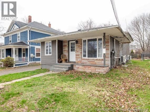 86-88 Somerset — photo 1 of 25