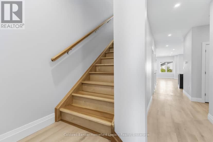 13 - 275 James Street S — photo 11 of 40