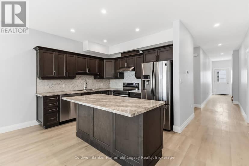 13 - 275 James Street S — photo 16 of 40