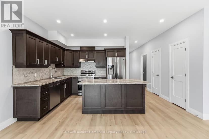 13 - 275 James Street S — photo 17 of 40