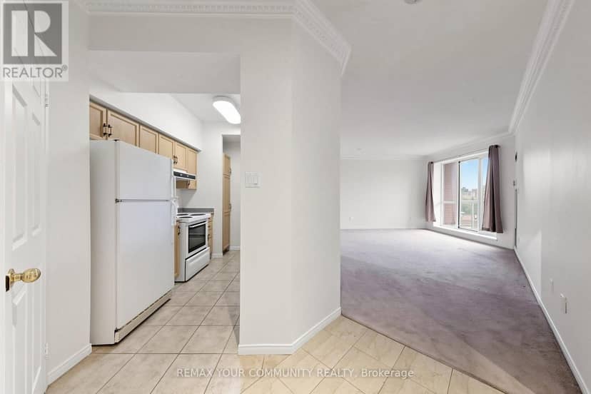 506 - 800 Sheppard Avenue W — photo 16 of 21