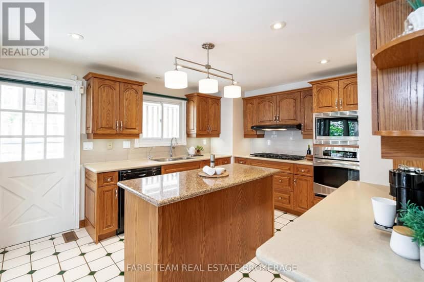 10 White Oaks Road — photo 7 of 40