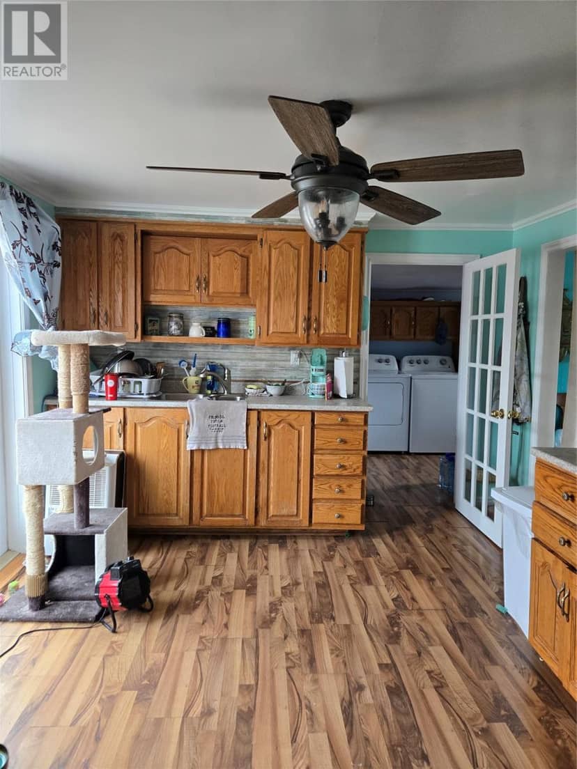 11 Southern Cove Road — photo 10 of 40
