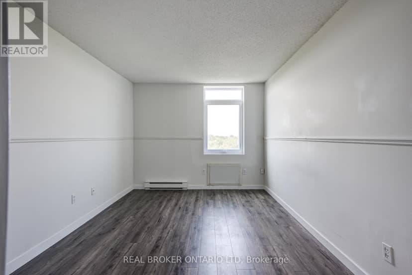 803 - 45 Pond Mills Road — photo 16 of 40