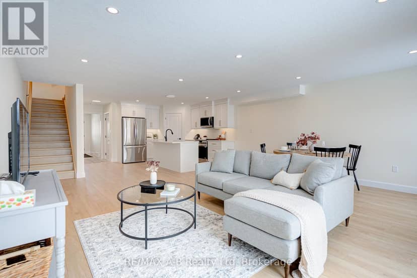 Listing 29686848 — photo 15 of 28