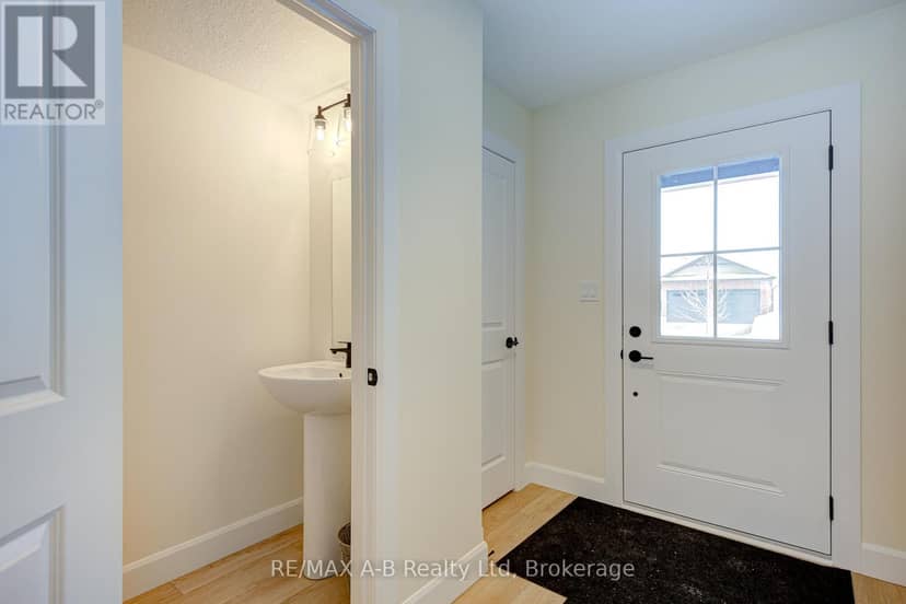30 Linda Drive, Huron East, photo 4