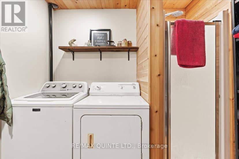 15775 Loyalist Parkway — photo 7 of 40