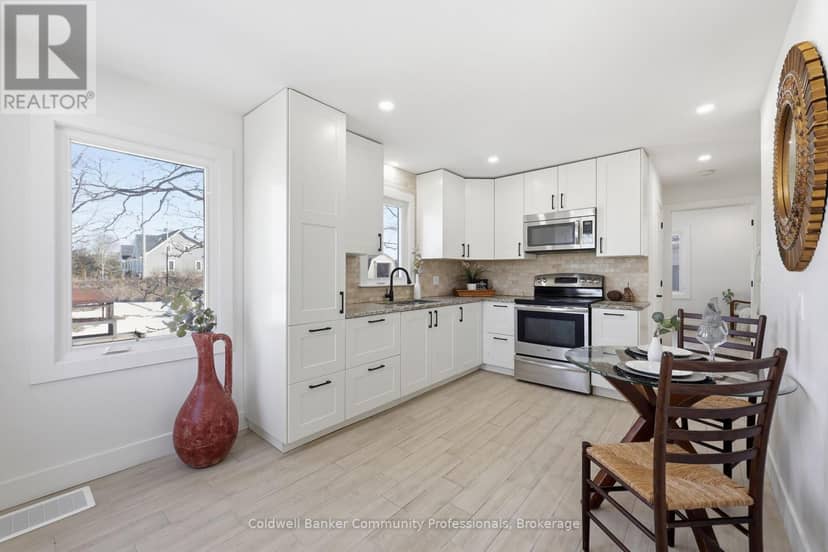74 Freelton Road — photo 16 of 40