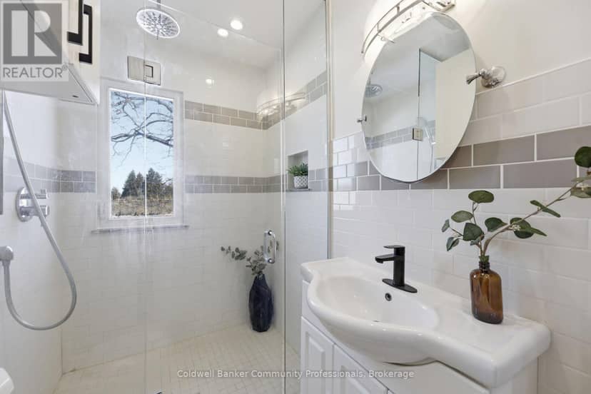 74 Freelton Road — photo 20 of 40